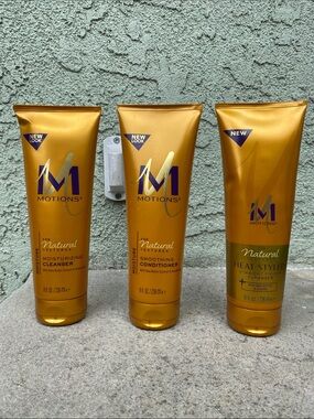 Motions Naturally You! Moisturizing Cleanser, 8 oz